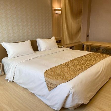 Wang Fu Hotel Miaoli Luaran gambar