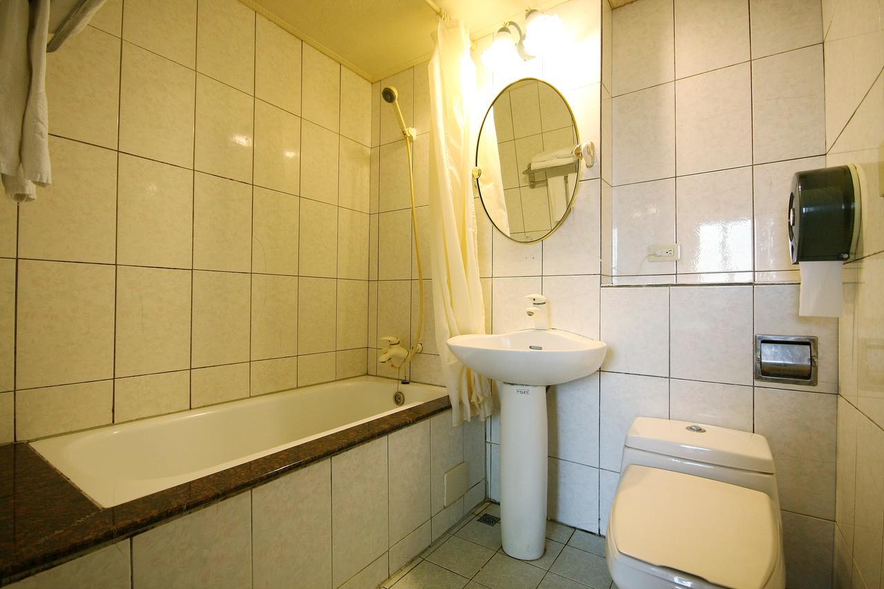 Wang Fu Hotel Miaoli Luaran gambar